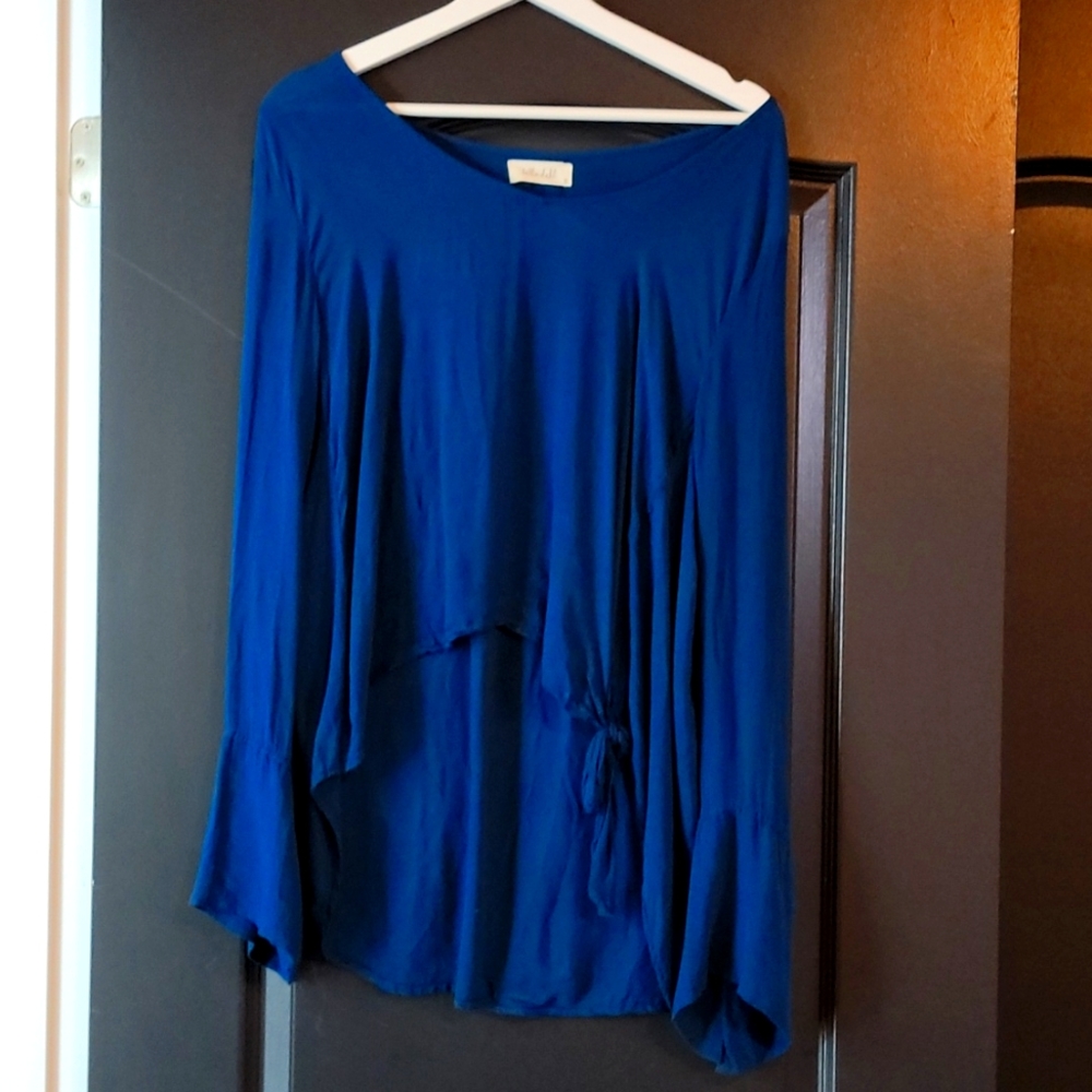 Bella Dahl top